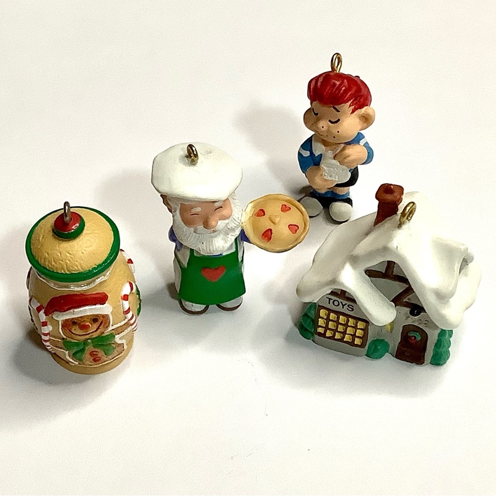 Vintage Hallmark Keepsake Ornaments Bundle of 4